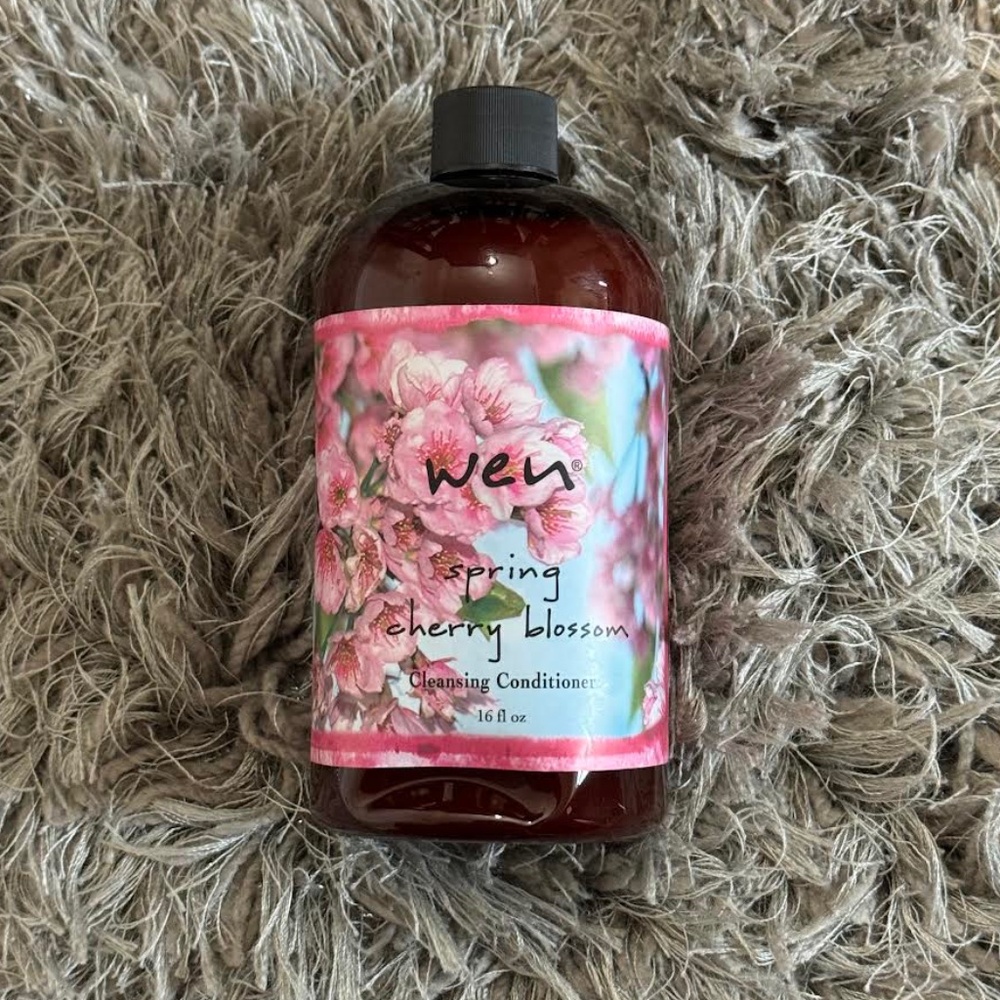 WEN Spring Cherry Blossom Cleansing Conditioner